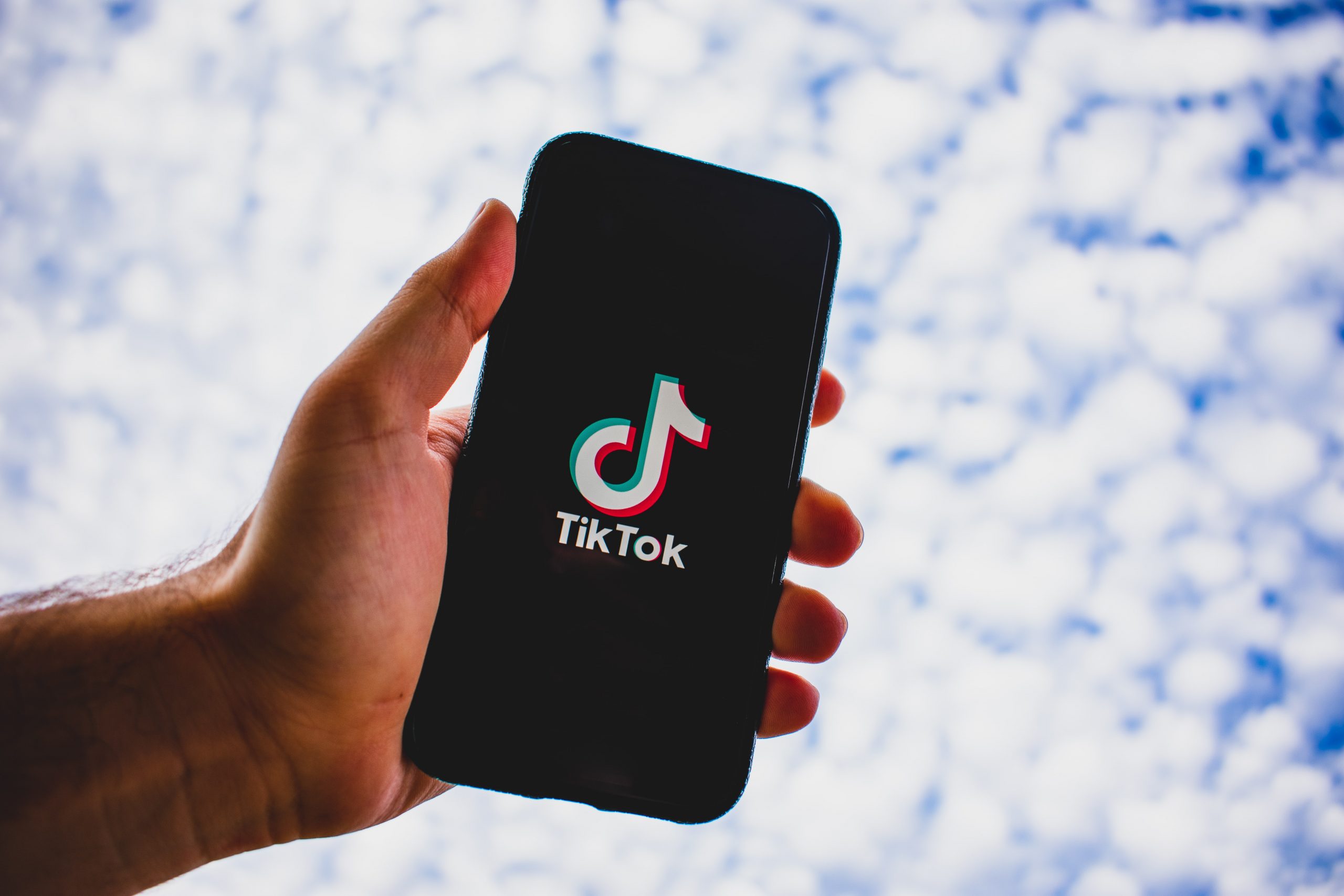 TikTok планирует масштабные инвестиции в Таиланд