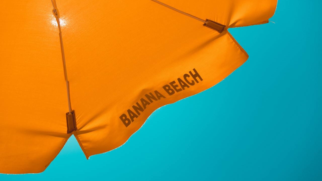 Обзор: Приватный пляж Banana Beach с трансфером на катере